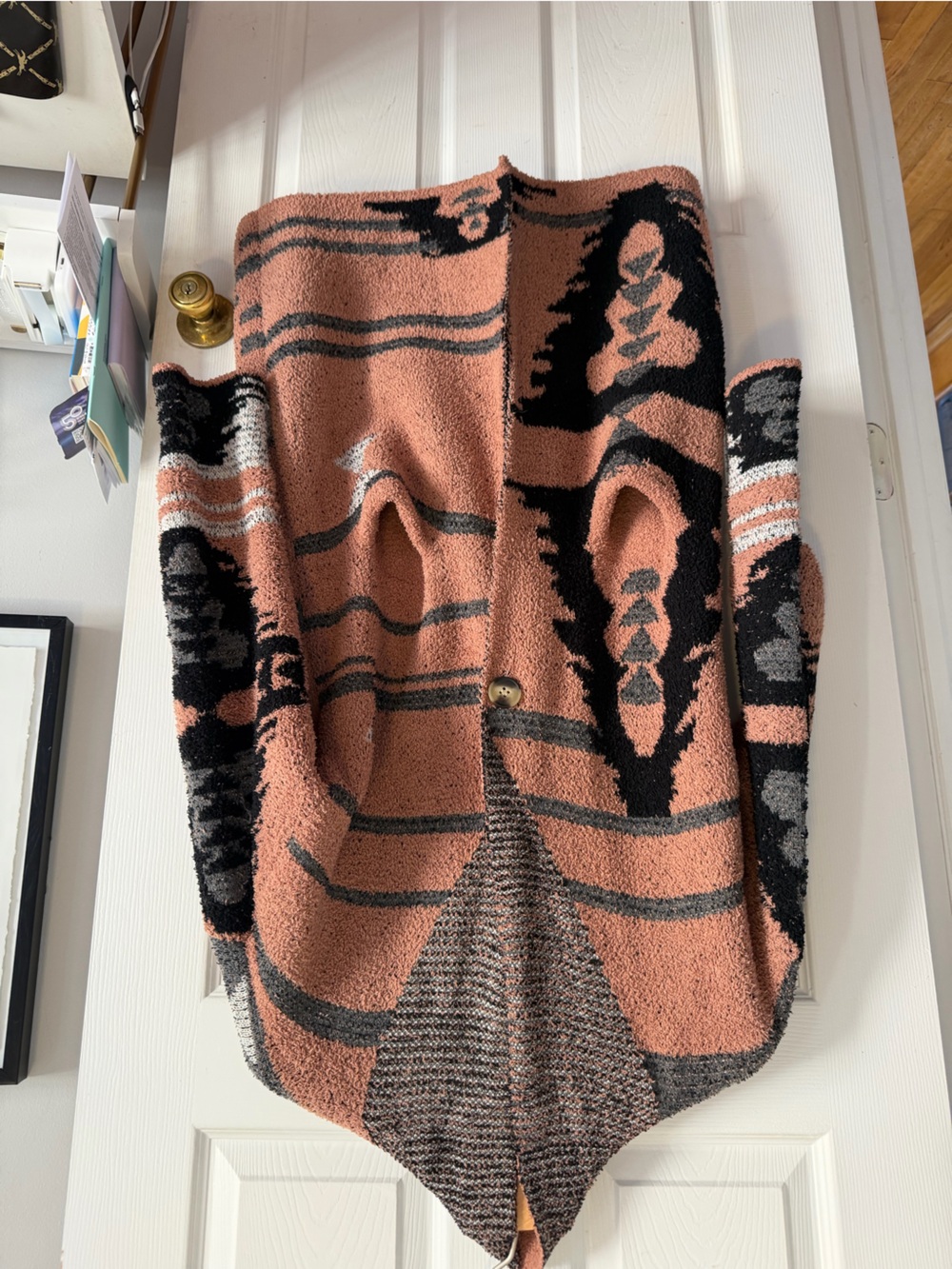 VICI Davi & Dani Southwestern Aztec Knit Button Cardigan Sweater Small - Picture 3 of 10